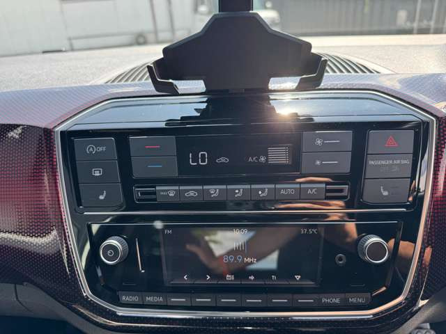 �X�}�z�A���^�I�[�f�B�I��Bluetooth�ڑ����\�ł���