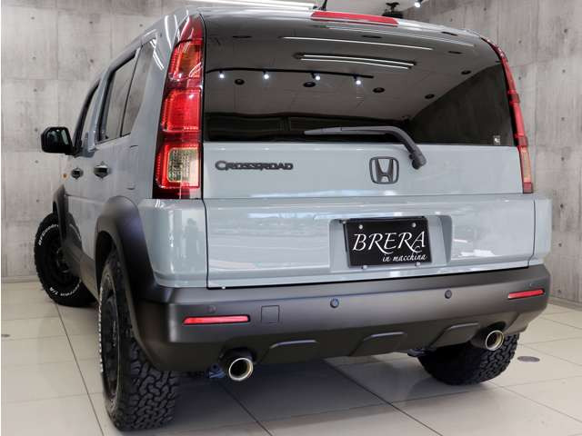 ���A�r���[�����݊��̂��郏�C���h�Ŕ��͂̃t�H�����Ɏd�オ���Ă���܂����