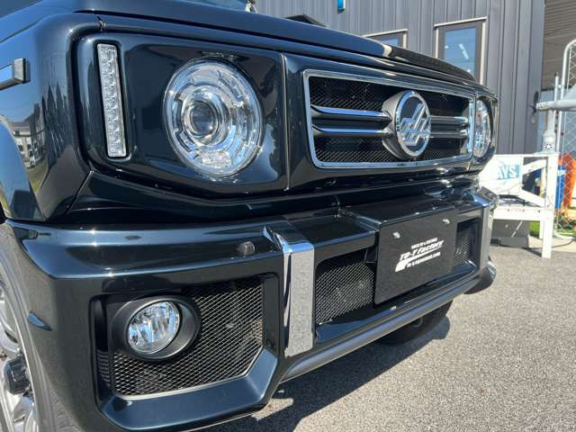 Gクラスをイメージした外観がおしゃれすぎます♪