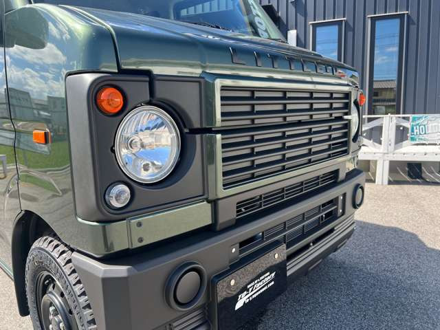 �t�F�C�X�ƃ��A�o���p�[����p�L�b�g�ɂĕύX���Ă܂���