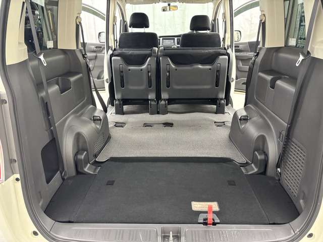 �y�c�Ǝ��ԁz ���X�͔N�����x�ł��B(��������) �c�Ǝ��Ԃ͒�9��30���`��7�����܂łł��B���Z�������͂����k���������B�o�����k�E�c�Ǝ��ԉ����Ȃǂ��v�]�ɂ��������܂�!