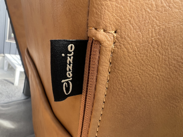 ���S�̃N���b�c�B�I���V�[�g�J�o�[��