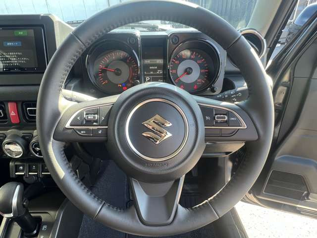 少し太めで握りやすいハンドル♪