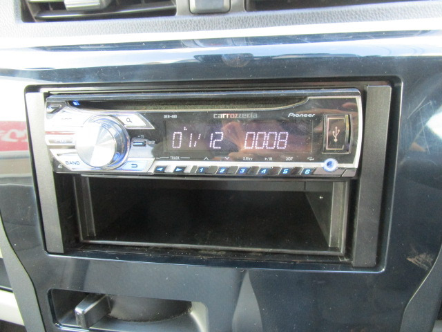 ★CDプレーヤを装備。