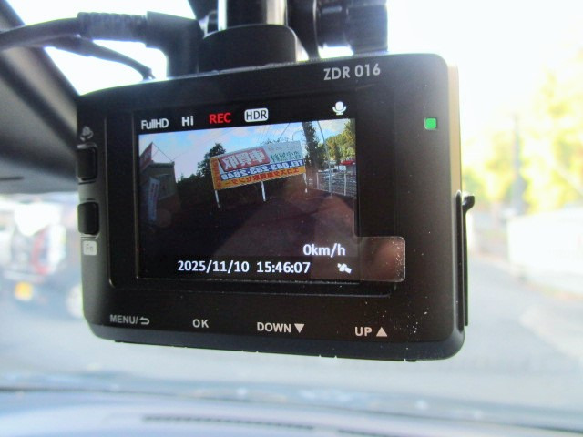 ★前後カメラ付きです。