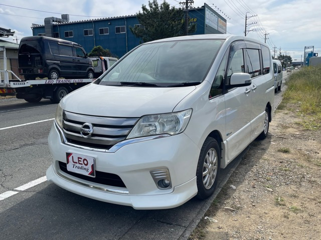 セレナ(日産) 2.0 ハイウェイスター G S-HYBRID エアロモード 中古車画像