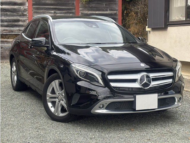 GLAクラス(メルセデス・ベンツ) GLA250 4マチック 4WD 中古車画像