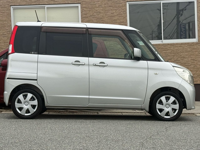 この度は当店の在庫をご覧いただきまして誠にありがとうございます!即納可能!!最短なんと当日でご納車できます!お車即納ご希望の方もぜひ、全国販売、全国納車OK♪頭金無しフルローン・最長120回までOK♪