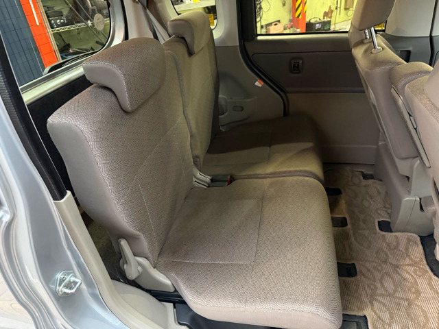 �����^�J�[�͌y�g���b�N �y�o�� �y��p��