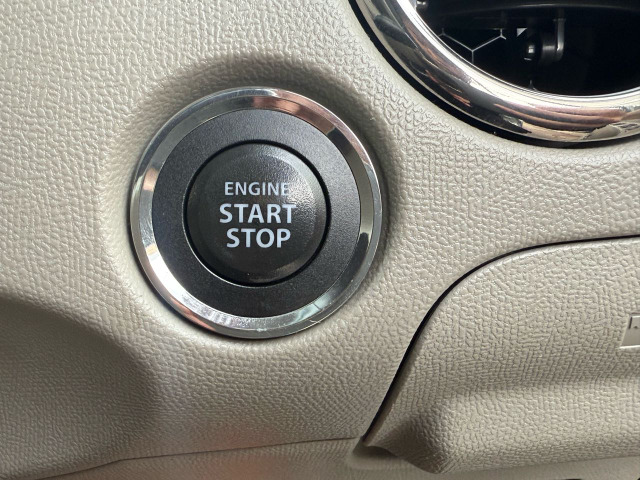 当店ではお客様のご要望に合わせて展示車両をカスタムする事も可能です!アルミホイールや車高調等お気軽にご相談くださいませ♪全国販売、全国納車OK♪頭金無しフルローン・最長120回までOK♪