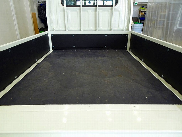 �ב����:209&times;161&times;38 �O���J ���A�A�I���`�F�[��2�� ����PG/600kg �ɓ��J��/V601B-1MKT2 ��:85cm/�L����:75cm ��:157cm ���E���A�x��PG�X�C�b�`