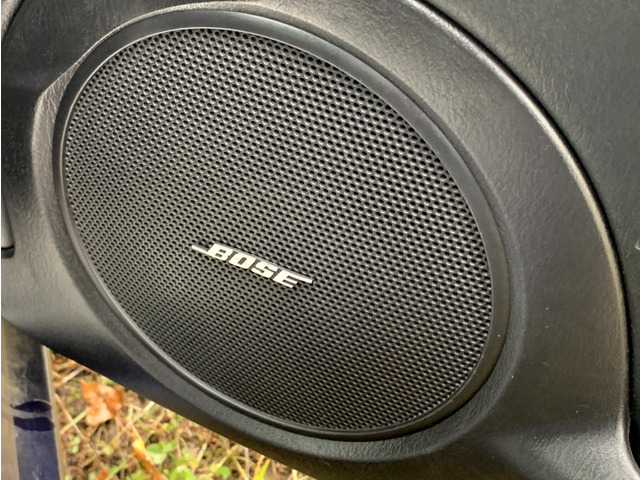 BOSE�X�s�[�J�[(�A���v���ɂ̓L�����Z���[�����Ă���܂�)
