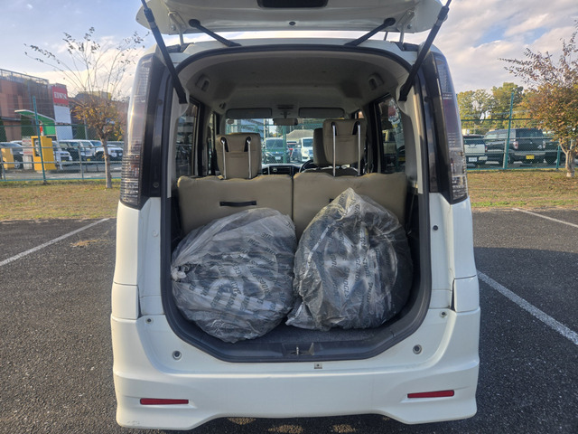 �g�����N���L�X�ł��B(�x�������z17.8���~�E�����Ɍ���)