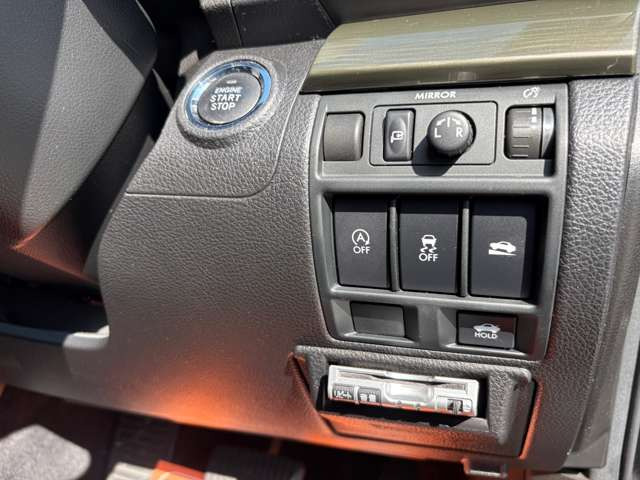 �I�[�g���[���͓����Ȃ��A�ő�84��(7�N)�������\�ȃI�[�g���[�������p�ӂ��Ă���܂��B���ÎԁE�V�Ԃ����p�����܂��B����X�^�b�t�ɂ����k��������!