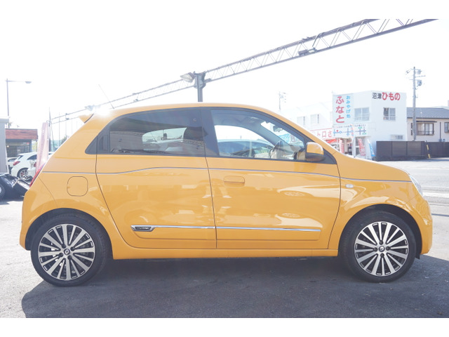 �O���͂ƂĂ��L���C�ł��B�ڗ��悤�ȃL�Y�͖����ł��B�L���C�ȃN���}�͂����ł��ˁB