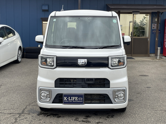 �y�x�����z���i�X�z���Ԃ������������܂��āA���ɗL�������܂��B�݌Ɏԗ��ɂȂ�܂��̂ŁA���񂲓s���̋X�������ɁA���ɗ��ĉ������B���X�\��������ƁA���ē����X���[�Y�ł��B