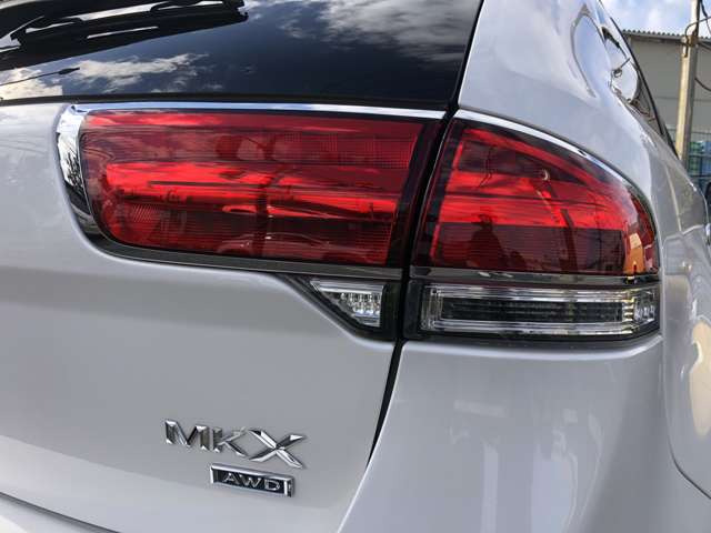 LED�e�[�������v!LED�E�B���J�[!