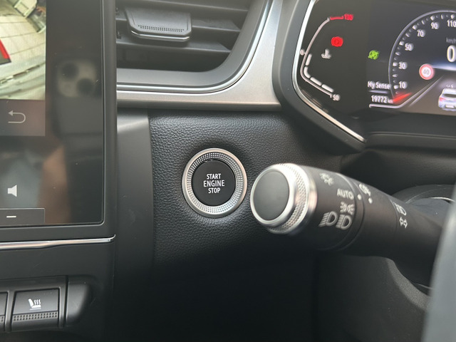 �X�^�[�g&�X�g�b�v�X�C�b�`�́A�����₷���X�e�A�����O�z�C�[�������ɂ������܂��B