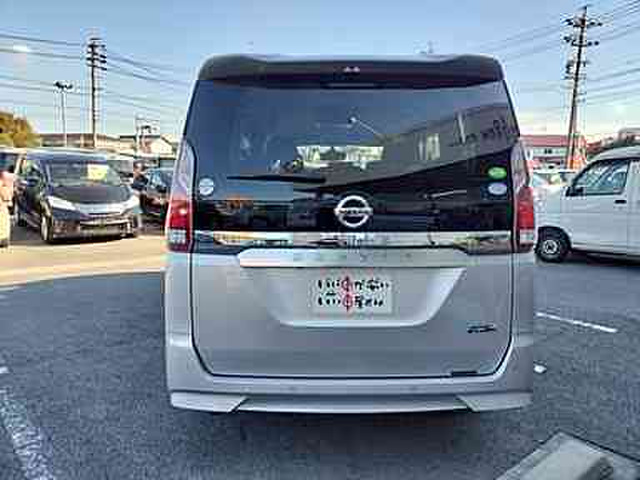 お車の事なら何でもご相談ください。私たちがしっかりサポートさせて頂きます。下取り、処分するお車、不動車がございましたらご相談ください。他店に負けないように頑張てます!!