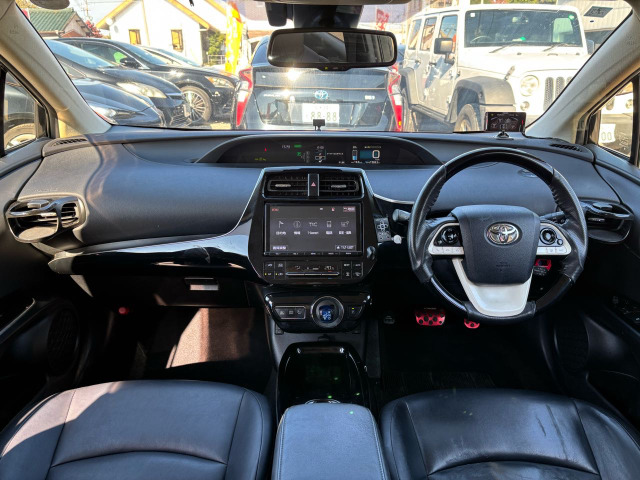 プリウス1.8 A ツーリングセレクション