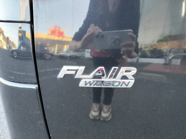 ☆MEGA級展示場在庫100台!全店舗300台以上!☆軽自動車コーナー、コンパクト車コーナー、1BOX&ステーションワゴンコーナー、輸入車コーナーずらりとご用意しております♪