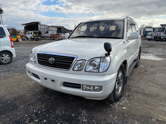 トヨタ ランドクルーザーシグナスの価格・新型情報・グレード諸元 価格.com