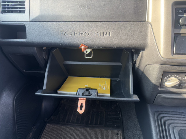 国道275号線沿い、お花屋さんを目印に曲がって頂ければ当店ございます。JR石狩当別駅から車で5分!