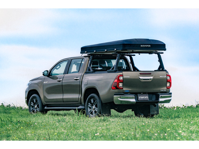 ルーフトップテントのベースはYAKIMAのオーバーハウル