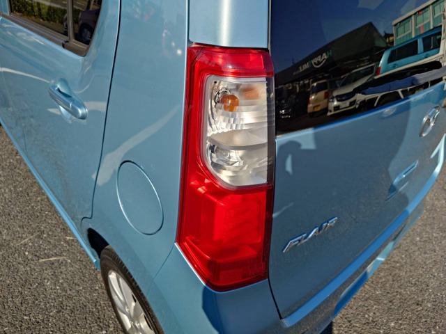 ミッションの変速ショックや異音、オイル漏れ等は、仕入れ前に確認しております。エアコンや電気系なども納車前に事前点検致します。また、納車前にお客様ご自身でもご確認頂き、ご納得頂きますので、ご安心下さい。