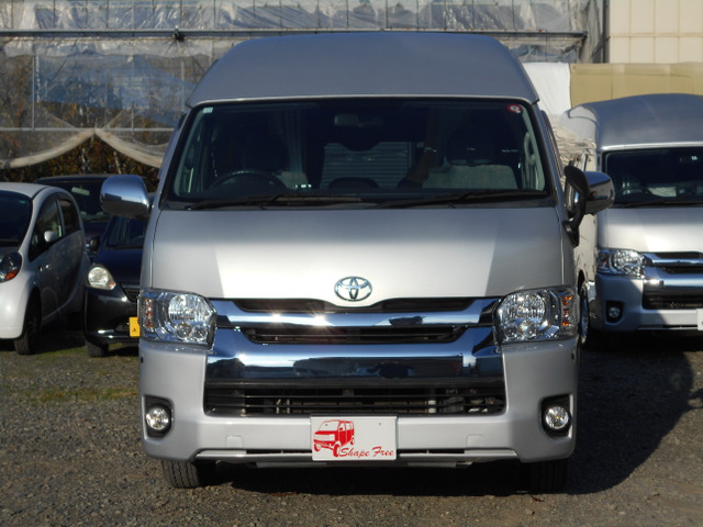 ハイエースバン