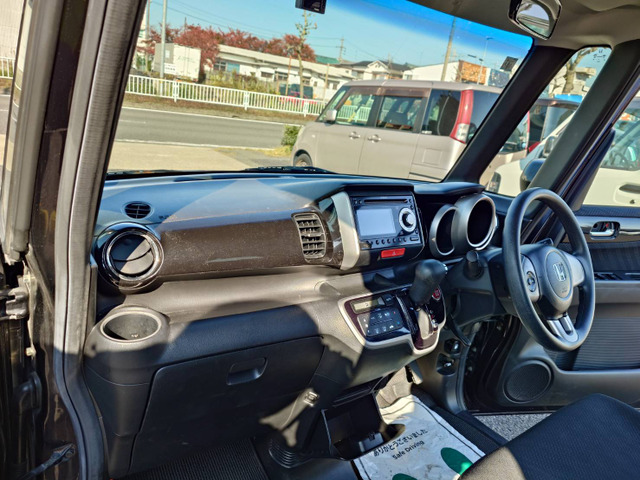 �卂�X�͌y�����Ԃ����C���Ɏ�舵���Ă���܂����A�{�X�ł̓R���p�N�g�J�[����~�j�o���A�A���Ԃ܂Ŏ�舵���Ă���܂��B�O���[�v�S�X�ŏ펞�݌�180��ȏ��葵���Ă���܂��B���I�d��������Ă���܂�!