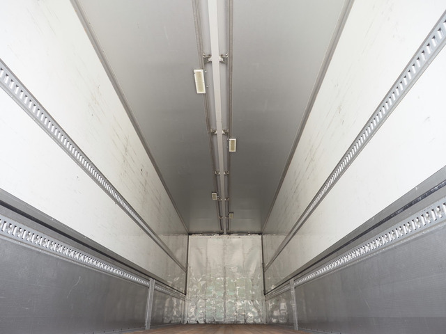 スーパーグレートウィング