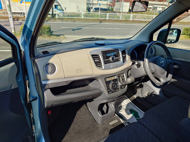 大高店は軽自動車をメインに取り扱っておりますが、本店ではコンパクトカーからミニバン、輸入車まで取り扱っております。グループ全店で常時在庫180台以上取り揃えております。厳選仕入れをしております!