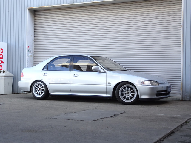 �V�r�b�N�t�F���I(�z���_) 1.6 SiR�@B16A5MT�[���t�@�C�^�[�V�i���i���� ���Îԉ摜