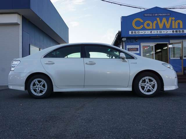 �Ŋ��w��JR�F�s�{�̐΋��w�ƂȂ�܂��B���O�ɂ��A������������Α��}���\�ł�!���ԏ���L��̂��߁A���Ԃł̂����X��OK�ł���