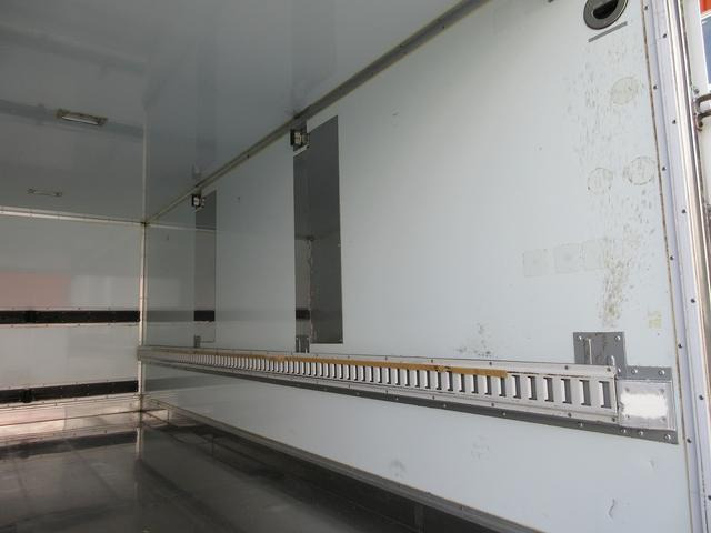 ���b�V���O���[��