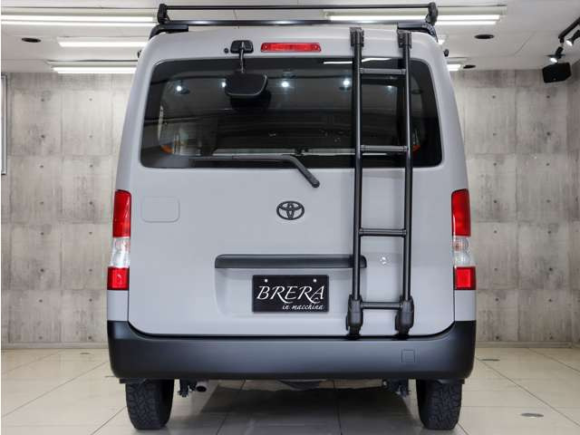 ���A�r���[�����݊��̂��郏�C���h�Ŕ��͂̃t�H�����Ɏd�オ���Ă���܂����