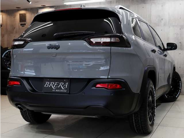 �ǂ̊p�x���猩�Ă��������Ȏd�オ��ɂȂ��Ă���܂��B