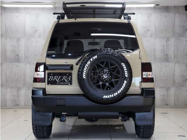 ���A�r���[�����݊��̂��郏�C���h�Ŕ��͂̃t�H�����Ɏd�オ���Ă���܂����