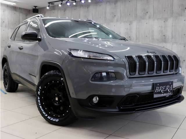 �ǂ̊p�x���猩�Ă��A���͂̃t�H�����Ɏd�オ���Ă���܂��B