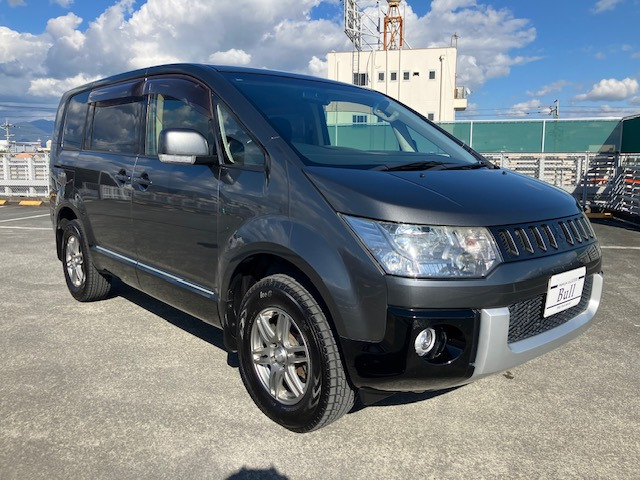 デリカD:5(三菱) 2.2 D パワーパッケージ 4WD 中古車画像