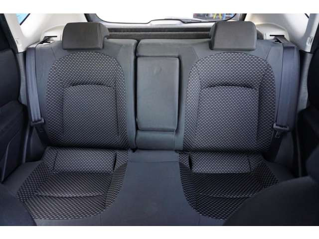 ��l���������������ȃX�y�[�X���m�ہB�ʋ΂₨�������A�����ւ̂��o�����Ȃǉ��K�ɂ����p���������܂���