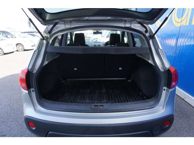 ����̃e�[���Q�[�g�ŉו��̏o�����ꃉ�N���N!�V�[�g��|���Α傫�ȉו����ύډ\��