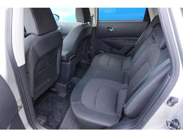 �㕔���ȁ��V�[�g�������X�y�[�X����Ƃ肠��!���낰�܂���