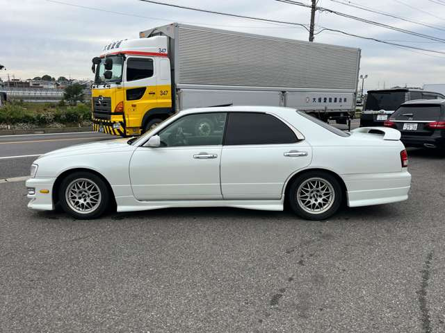 ���ꂩ��̂��t�������ŎԌ��͂������_�����A���q�l�Ɉ��S���Ē������߂ɑ�Ԃ������ɂĂ��p�ӂ��Ă��܂��B