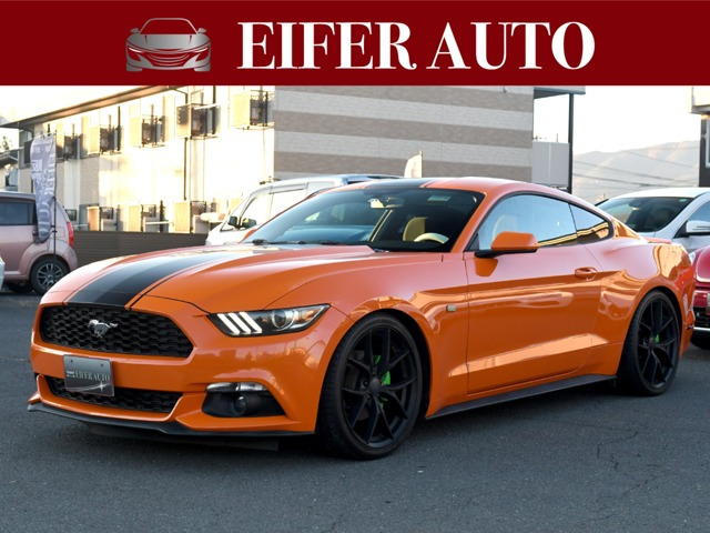 マスタング(フォード) エコブースト　オレンジラッピング 左ハンドル 6速MT 中古車画像