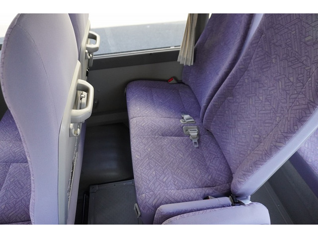 �V�Ԓ����������Ă���܂��B���g�p�̎ԂȂǂ����Ŕ[���������g���b�N����������u���Ă���܂��̂ł������������B