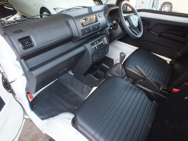 インテリア全般綺麗な状態を保っております!