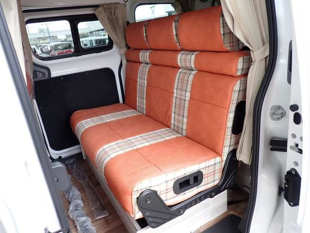 ������g������Ԓ����܂�1��ł��Ȃ�����!�y�L�����p�[�ł͏��������邵�A�n�C�G�[�X�x�[�X�̃o���R���ł͑傫������B�����Œ��ڂ��W�߂�NV200���x�[�X�ɂ����~�h���T�C�Y�̃o���R����