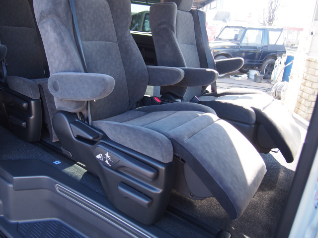 ご来店の際にはお電話ください♪